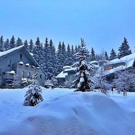 Resident Resort Harrachov & Grotta Spa Buitenkant foto