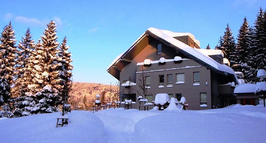 Resident Resort Harrachov & Grotta Spa Buitenkant foto