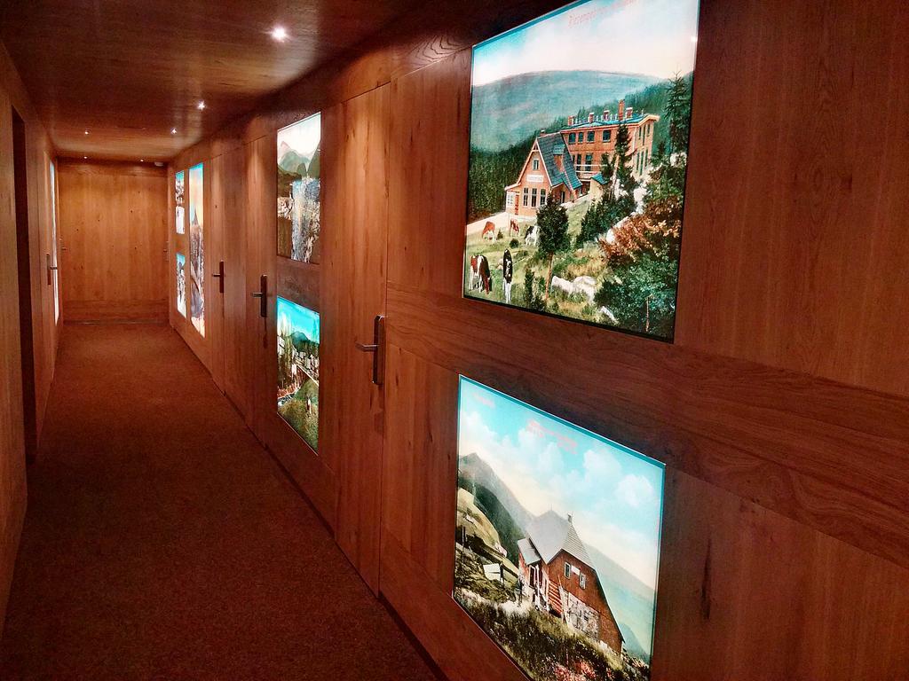 Resident Resort Harrachov & Grotta Spa Buitenkant foto