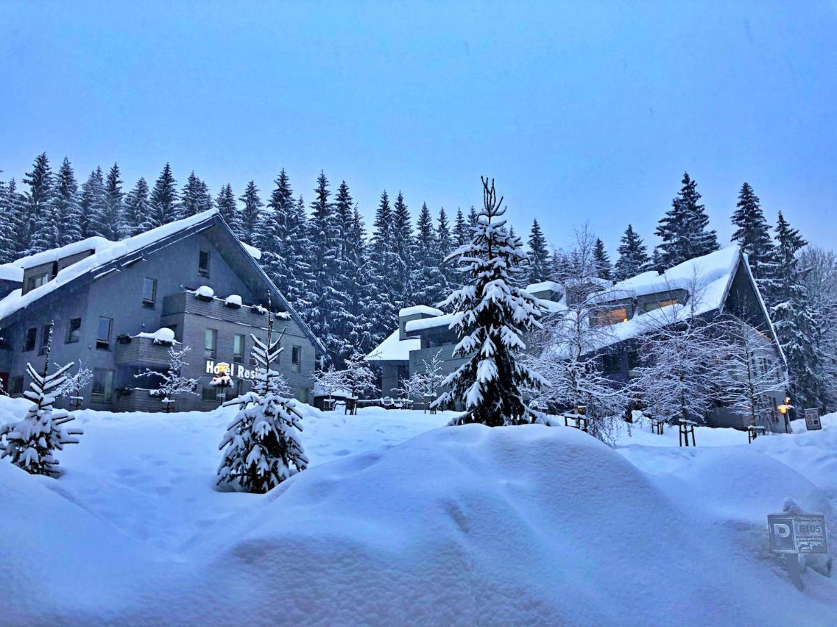 Resident Resort Harrachov & Grotta Spa Buitenkant foto